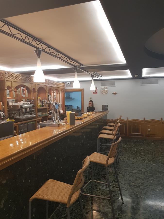 Hostal Ansonea Bera  Εξωτερικό φωτογραφία
